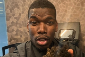 博格巴社媒晒理发照片：新发型还是旧发型，大家喜欢哪一个？